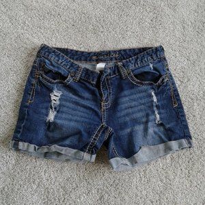Maurice's jean shorts size 9/10